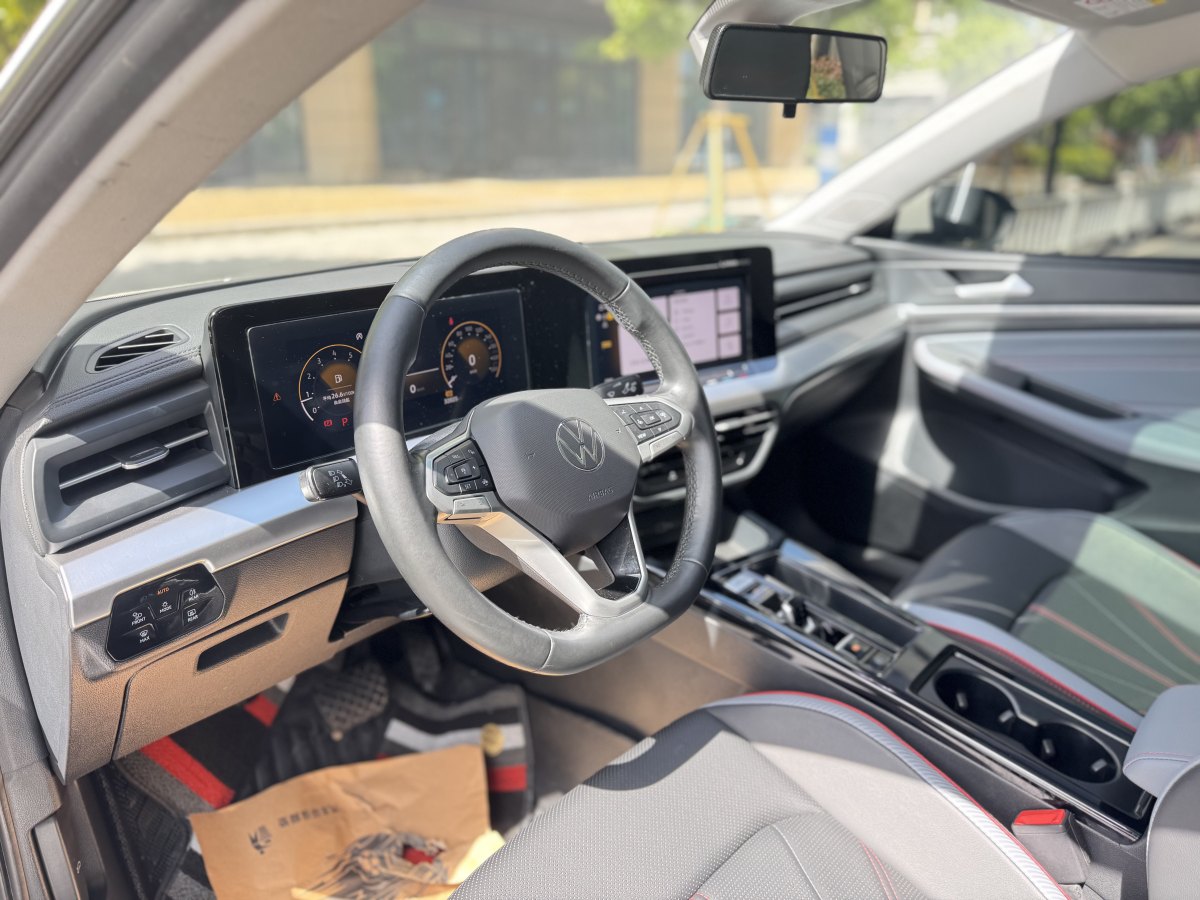 大眾 凌渡  2022款 凌渡L 280TSI DSG炫辣版圖片