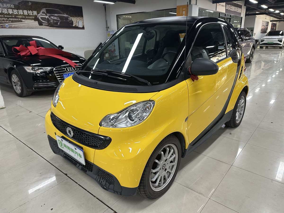 smart fortwo  2012款 1.0 MHD 硬頂標準版圖片