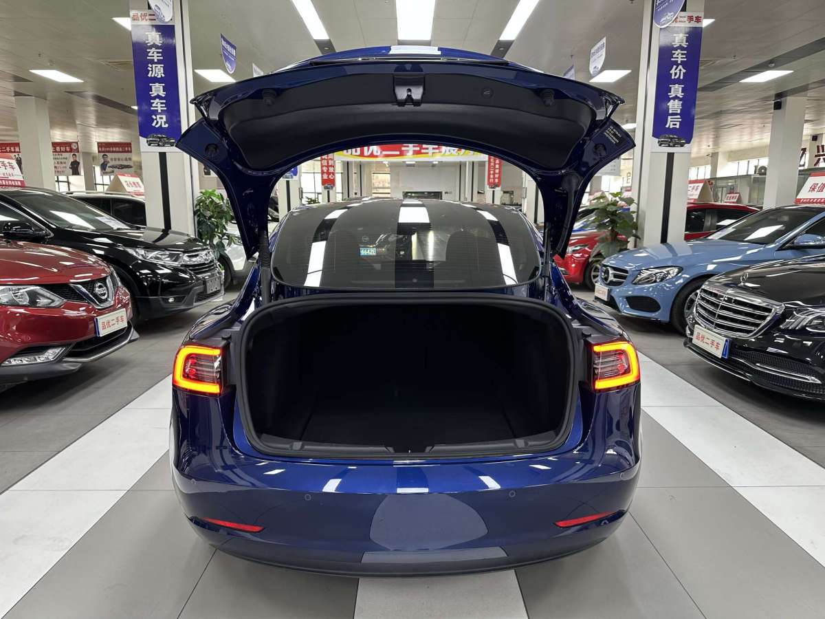 2022年4月特斯拉 Model Y  2022款 后輪驅(qū)動(dòng)版