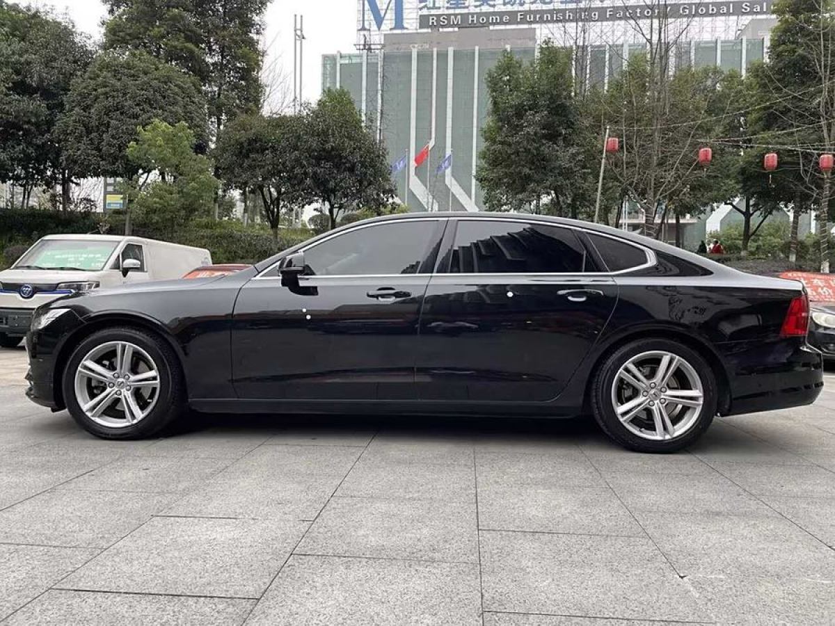 沃爾沃 S90  2018款 T4 智遠(yuǎn)版圖片