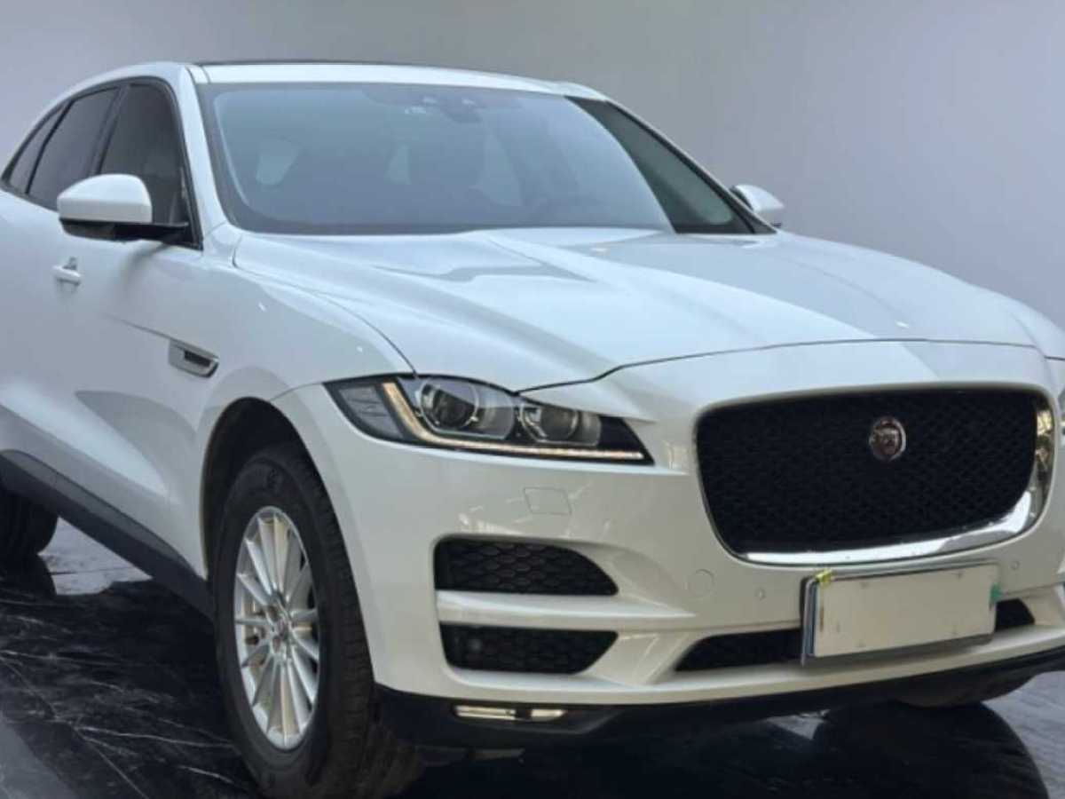 2017年6月捷豹 F-PACE  2016款 2.0T 兩驅(qū)都市尊享版