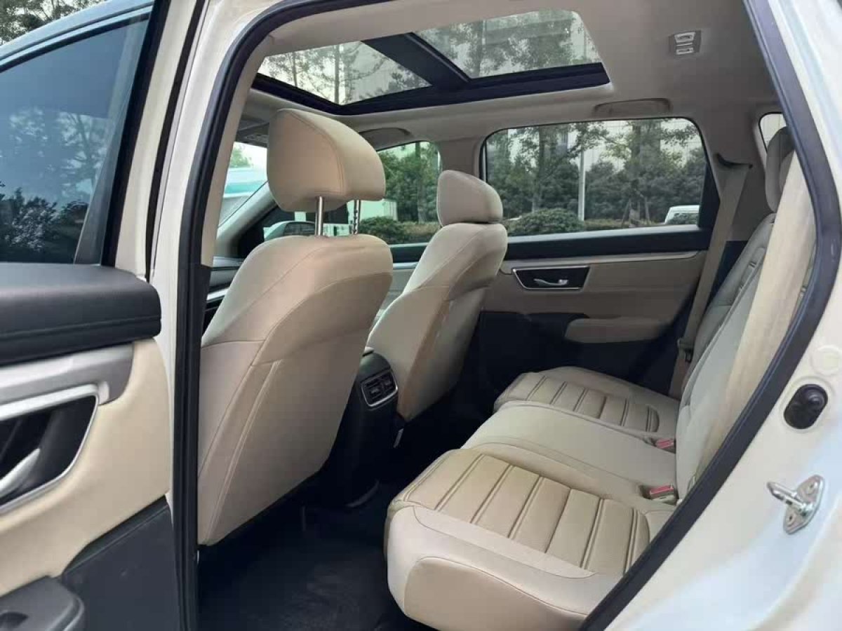 本田 CR-V  2019款 240TURBO CVT兩驅(qū)舒適版 國V圖片