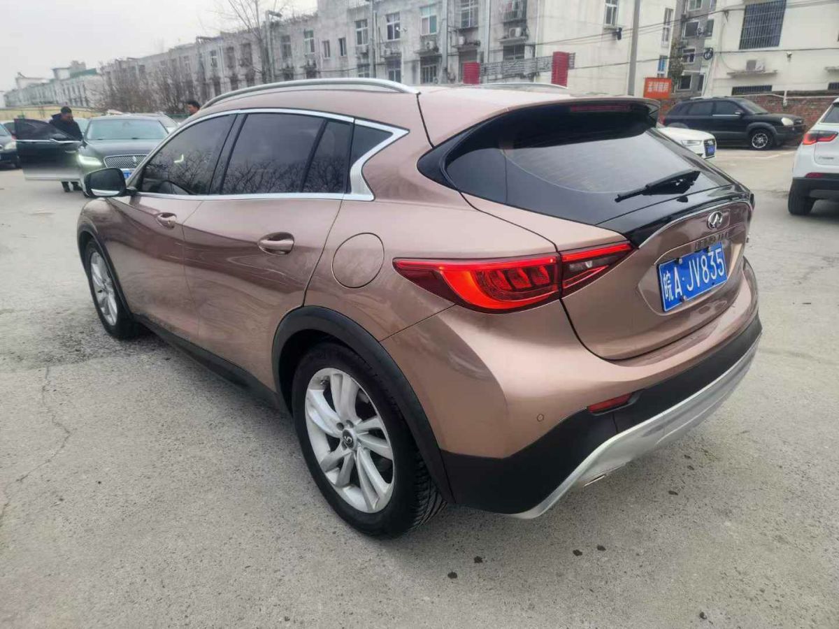 英菲尼迪 QX30  2017款 1.6T 兩驅時尚版圖片