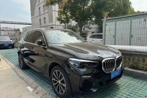 宝马X5 宝马 改款 xDrive30i M运动套装