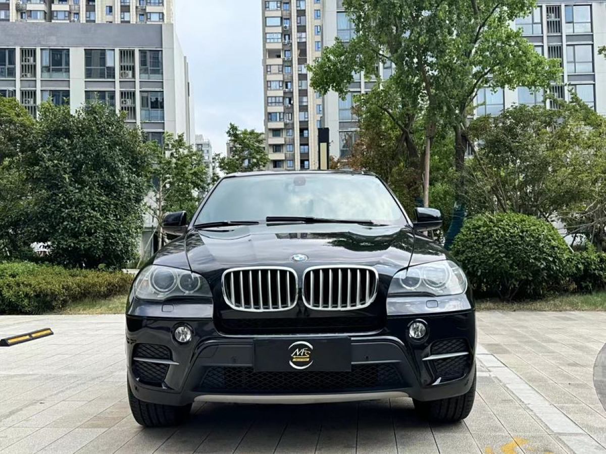 寶馬 寶馬X5  2013款 xDrive35i 領(lǐng)先型圖片