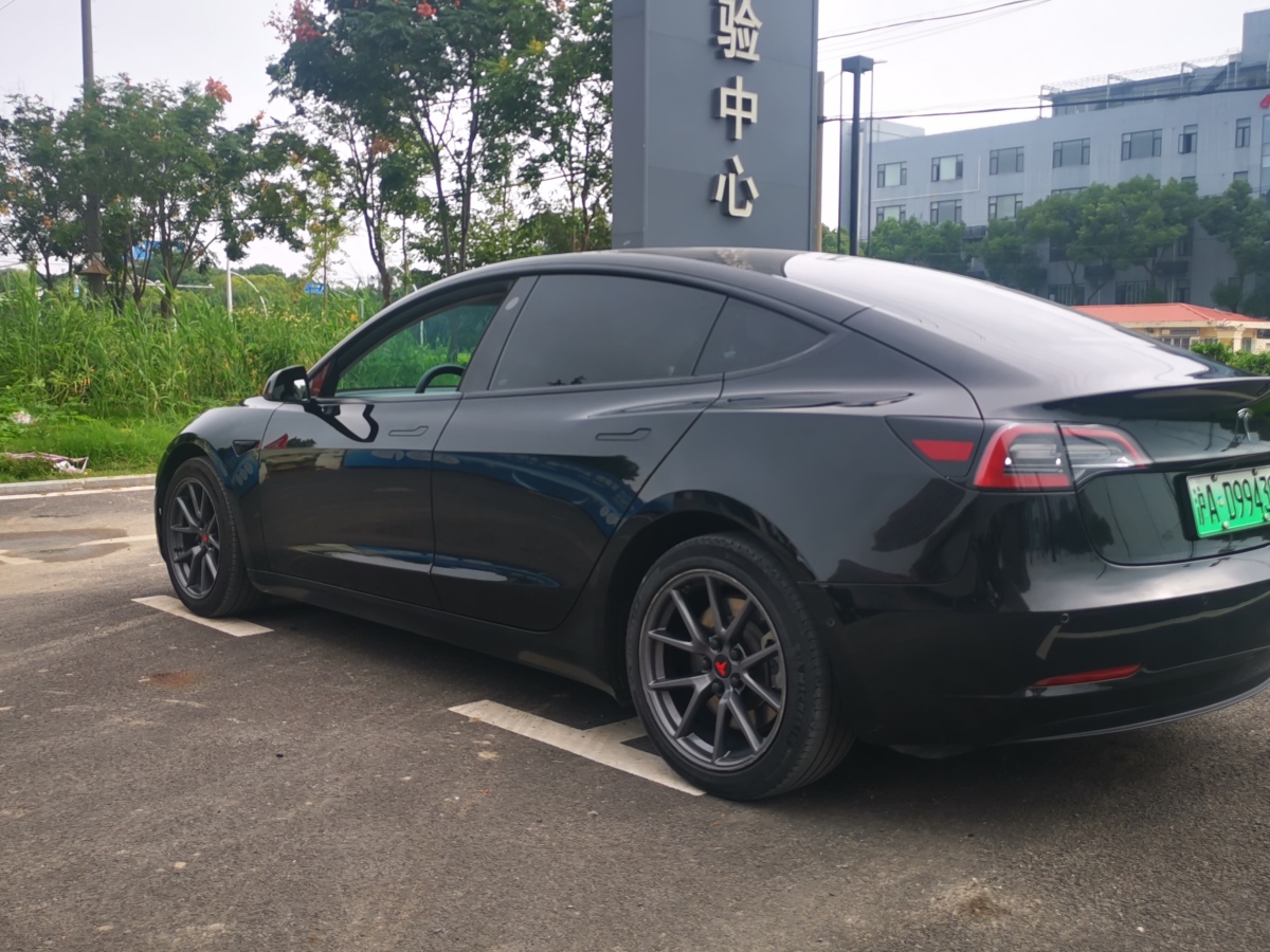 2021年2月特斯拉 Model 3  2019款 標(biāo)準(zhǔn)續(xù)航后驅(qū)升級版