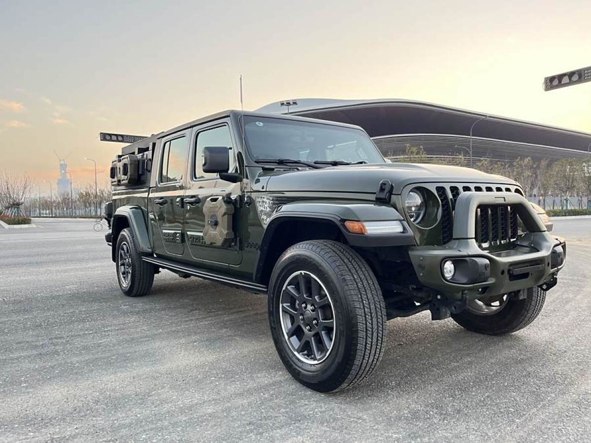 Jeep 角斗士  2022款 3.6L 先行版圖片