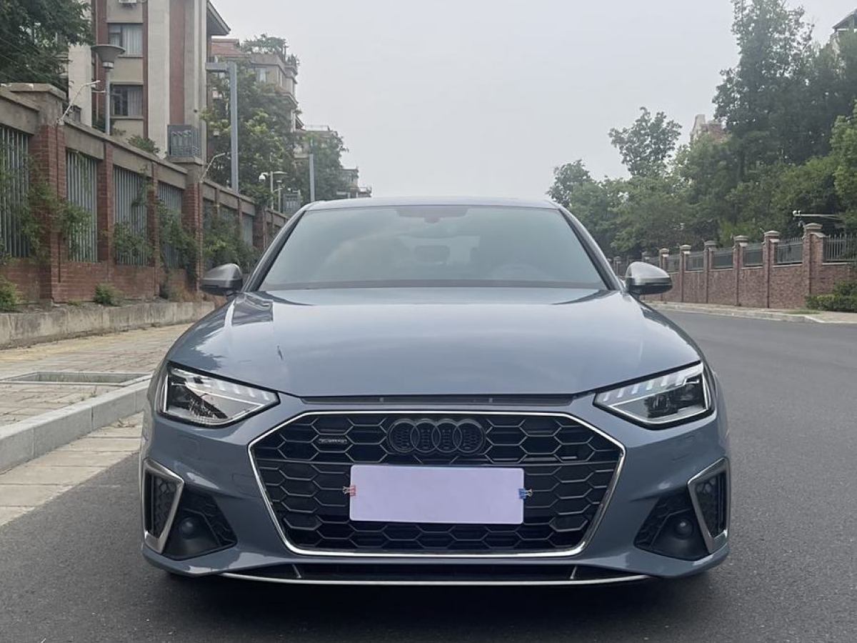 奥迪 奥迪A4L  2022款 45 TFSI quattro 臻选动感型图片