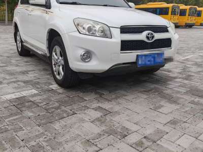 2011年12月 丰田 RAV4荣放 2.0L 自动豪华版图片