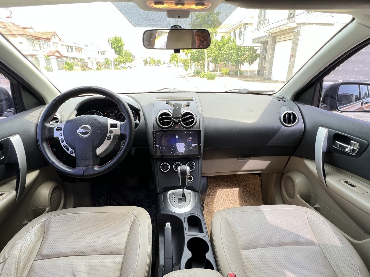 日產(chǎn) 逍客  2012款 2.0XV 雷 CVT 2WD圖片
