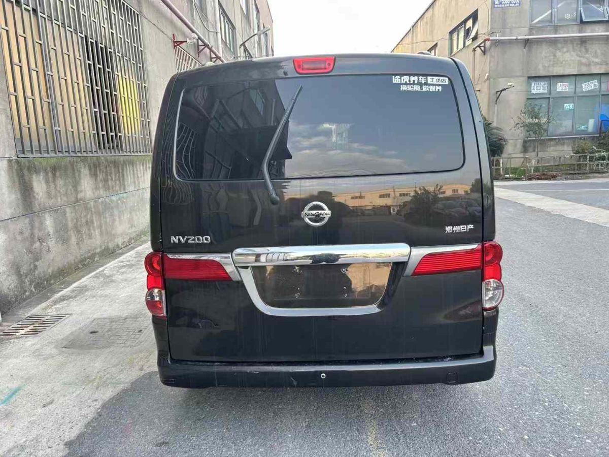 日產(chǎn) NV200  2014款 1.6L CVT豪華型 國IV圖片