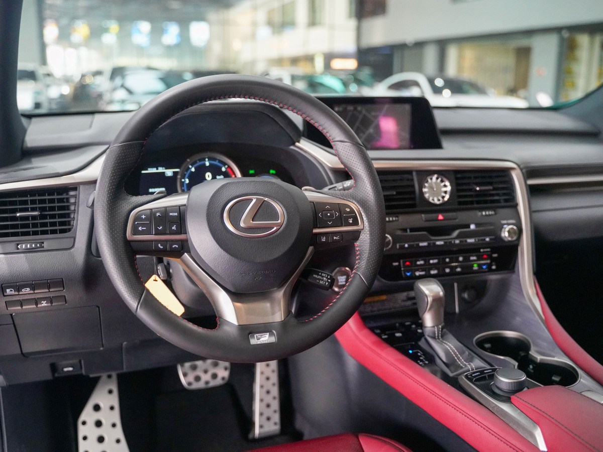 雷克薩斯 RX  2017款 300 Mark Levinson 四驅(qū)F SPORT版 國(guó)V圖片