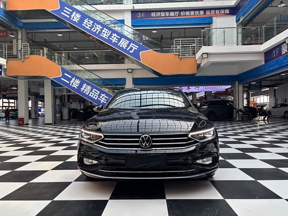 大眾 邁騰  2020款 330TSI DSG 領(lǐng)先型圖片