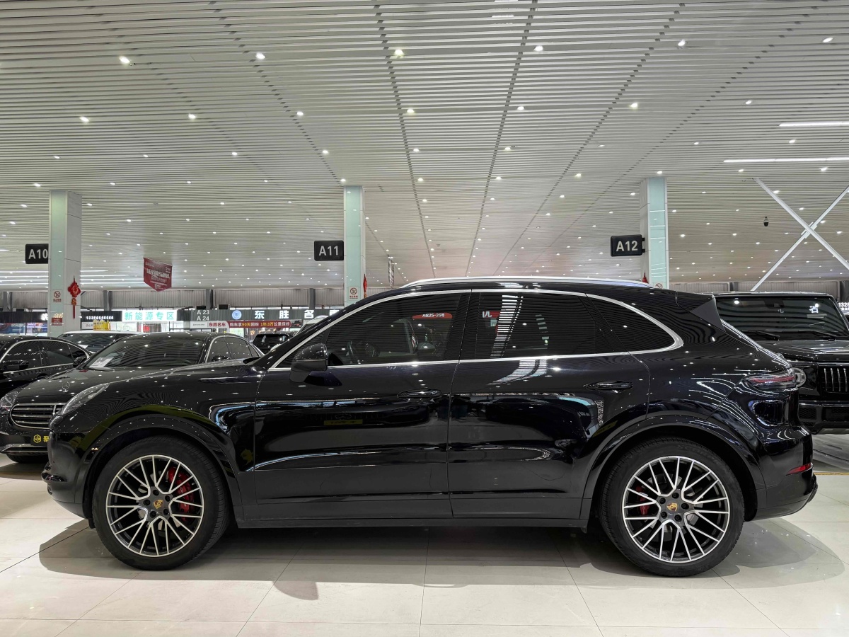 保時(shí)捷 Cayenne  2023款 Cayenne 3.0T圖片
