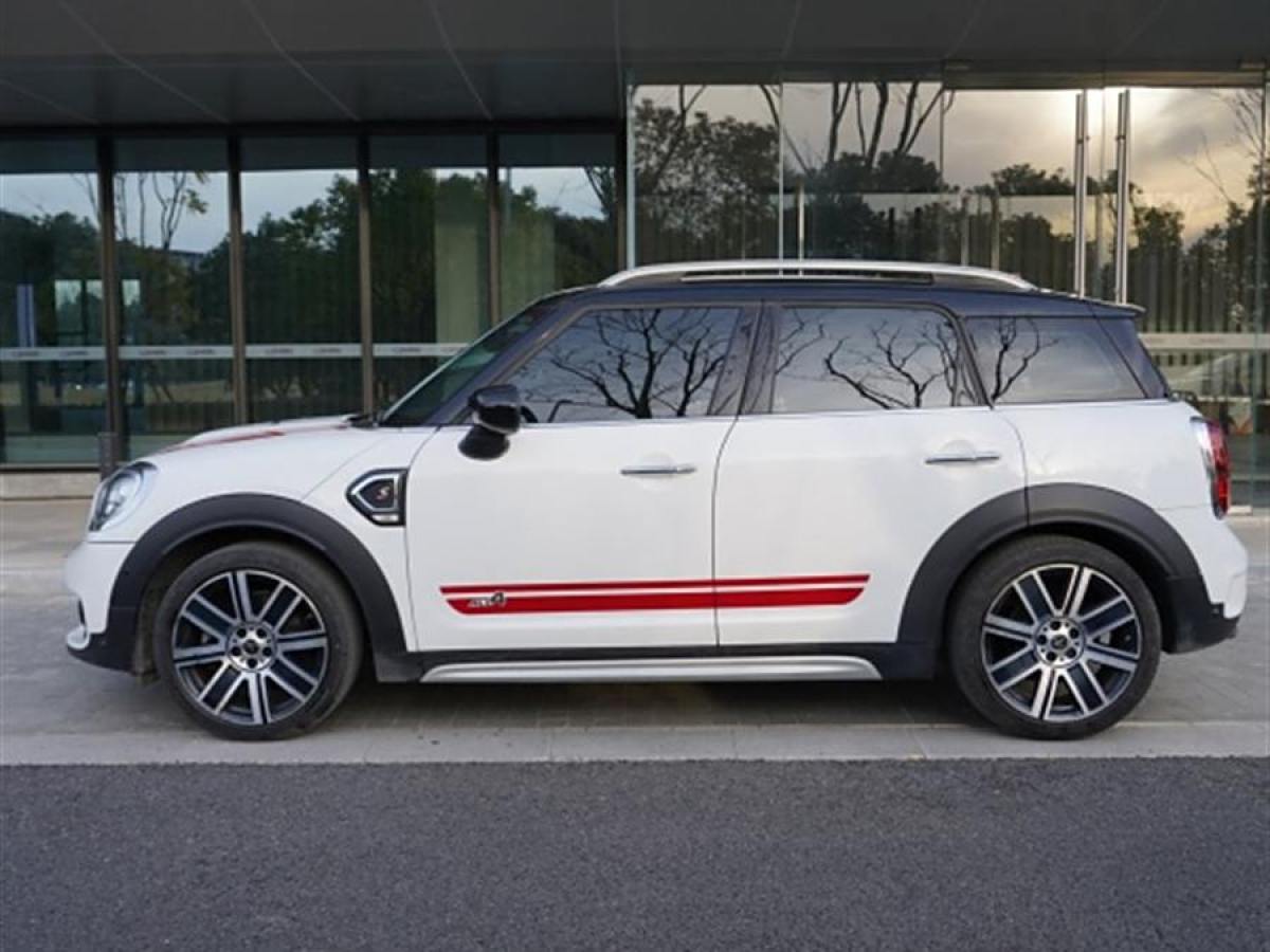 MINI COUNTRYMAN  2019款 2.0T COOPER S ALL4 藝術家圖片