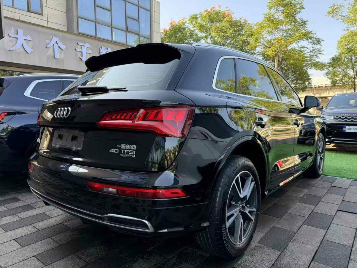 奧迪 奧迪Q3  2019款  35 TFSI 進取動感型圖片