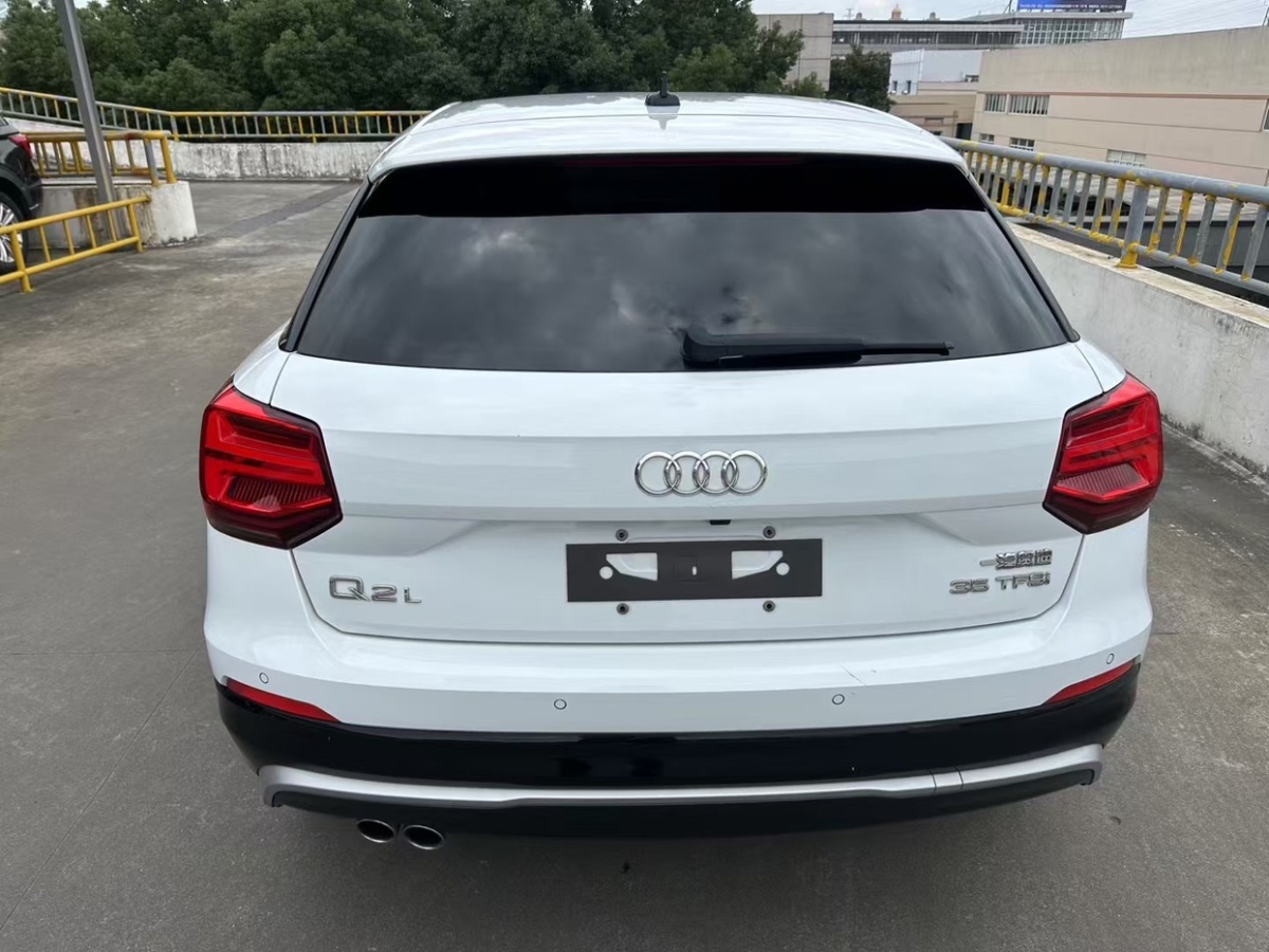 奧迪 奧迪Q2L  2020款 35TFSI 進取動感型圖片