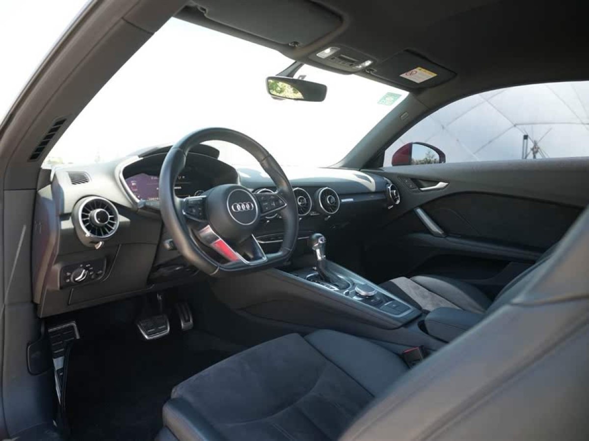 奧迪 奧迪TT  2015款 TT Coupe 45 TFSI圖片