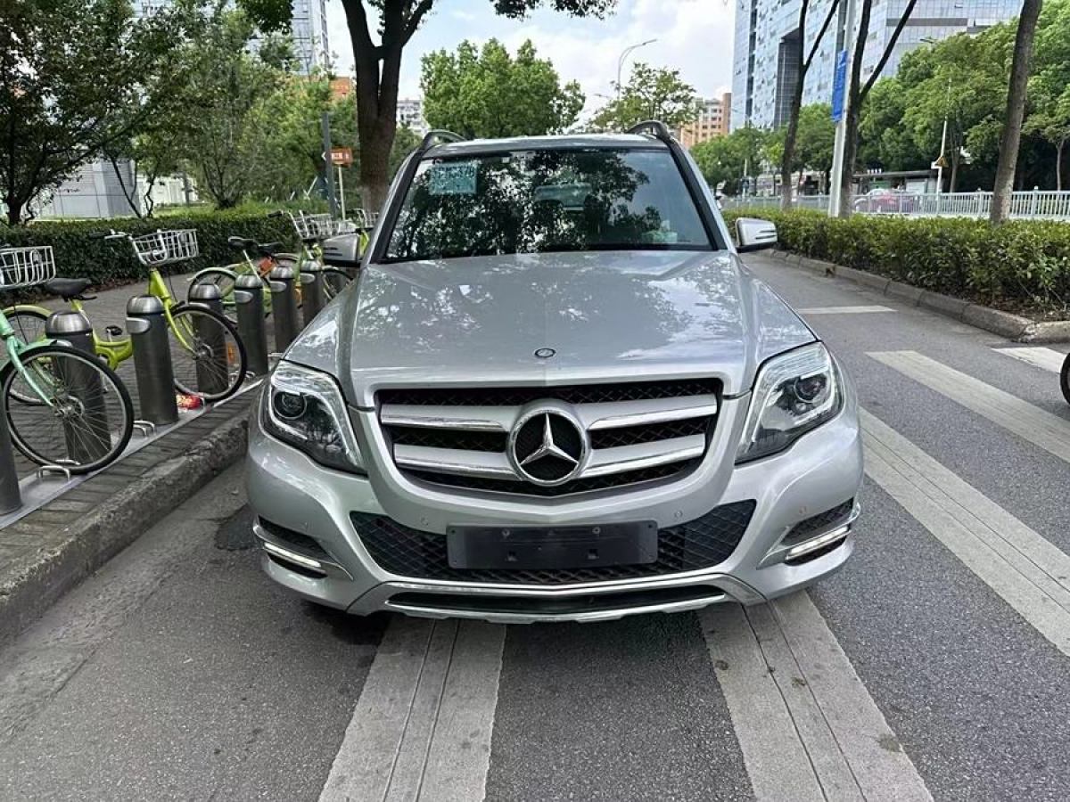 奔馳 奔馳GLK級(jí)  2013款 GLK 300 4MATIC 動(dòng)感天窗型圖片