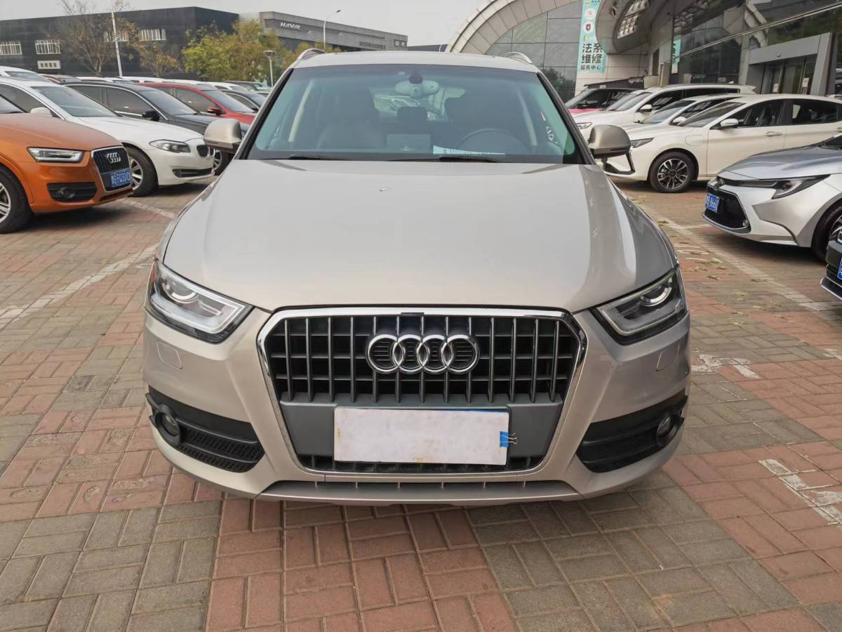 奧迪 奧迪q3 2015款 30 tfsi 舒適型圖片