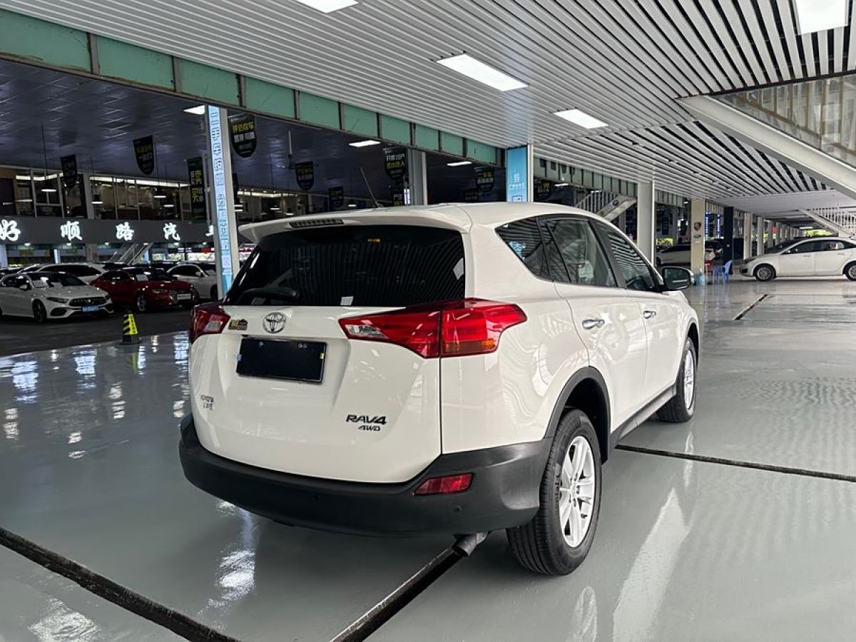 豐田 RAV4榮放  2013款 2.5L 自動四驅(qū)精英版圖片