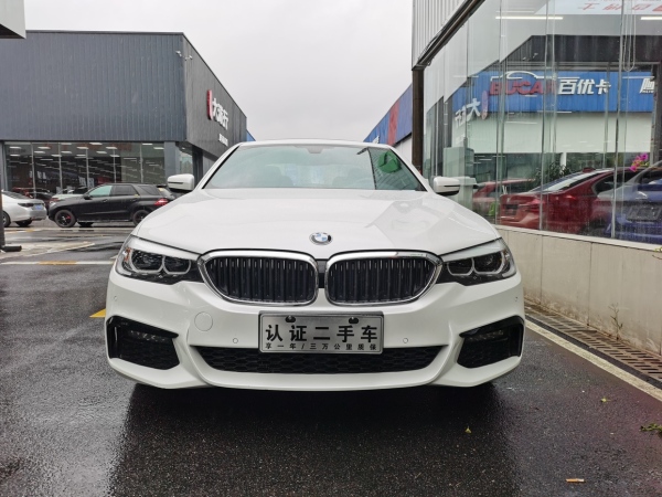 宝马 宝马5系  2019款 530Li xDrive M运动套装