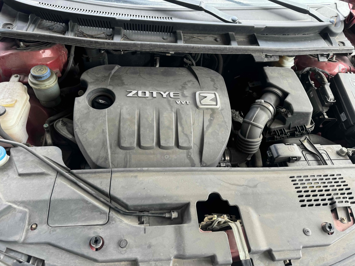 眾泰 Z300  2014款 1.5L 駕值版手動精英型圖片
