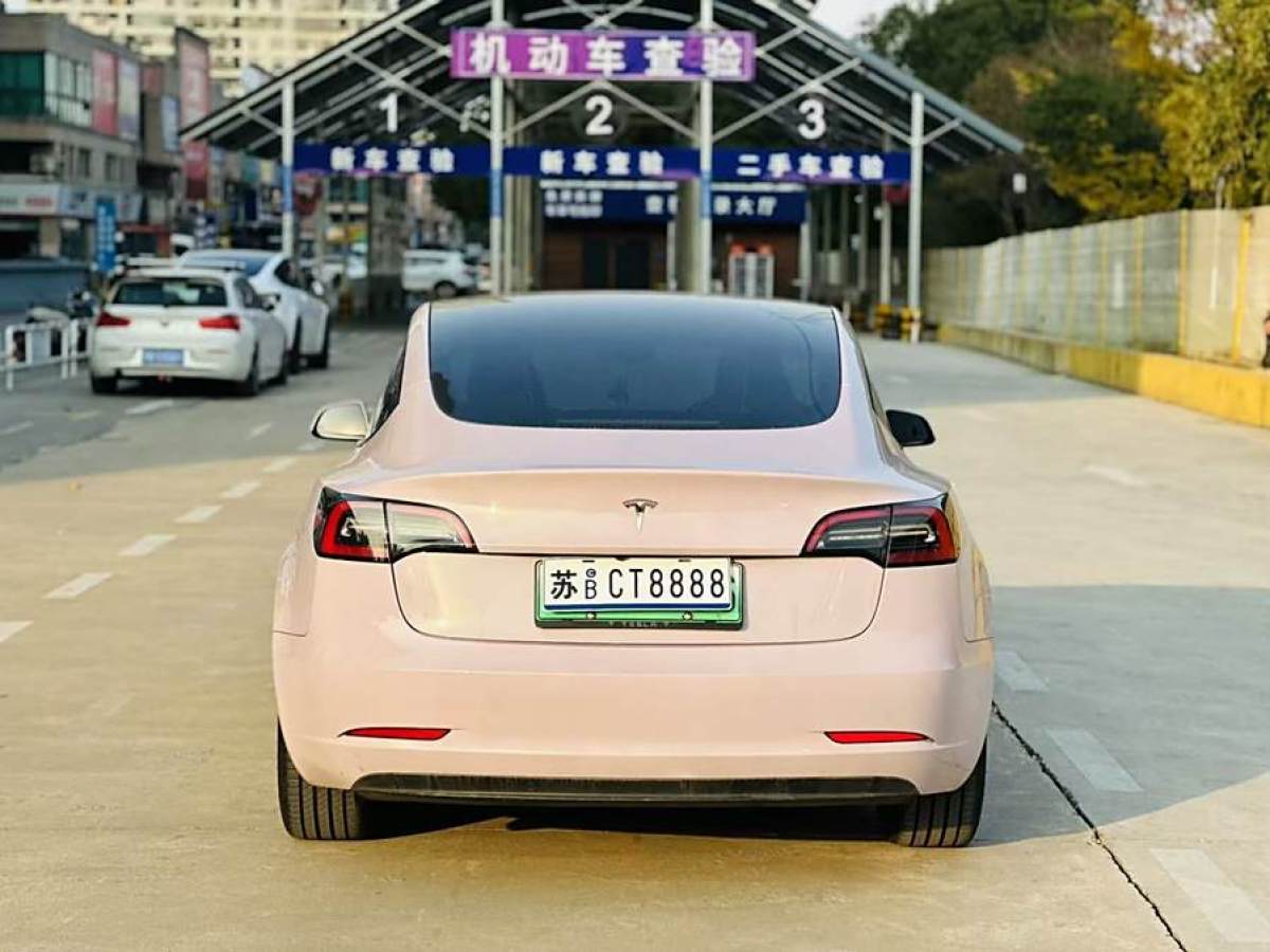 特斯拉 Model Y  2023款 后輪驅(qū)動(dòng)版圖片