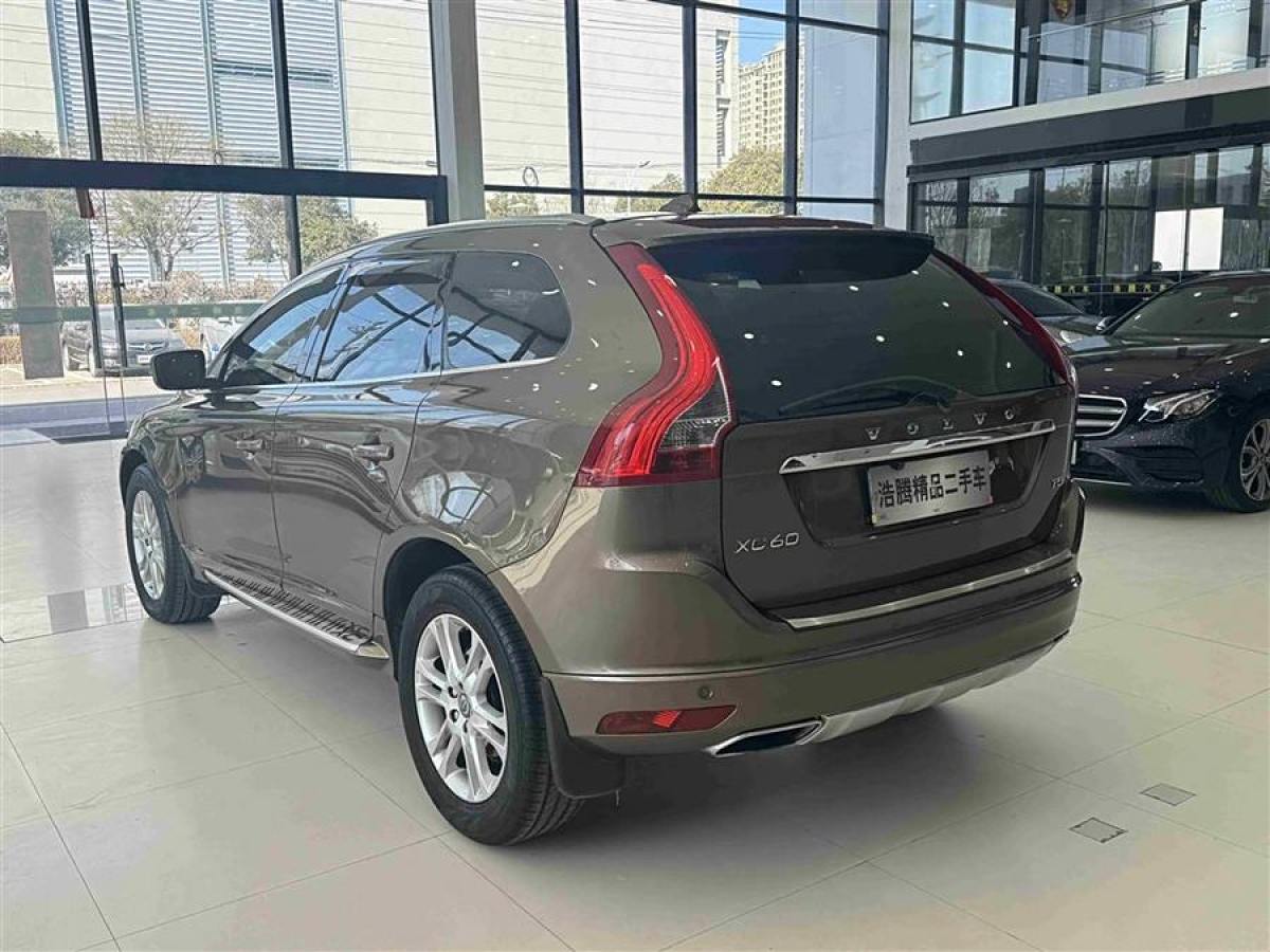 沃爾沃 XC60  2016款 T5 智進(jìn)版圖片