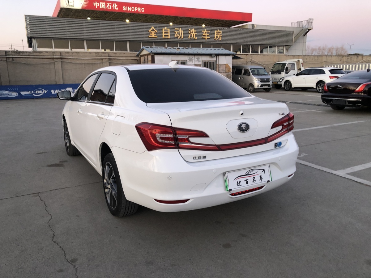 比亞迪 秦  2018款 秦EV450 智聯(lián)尊尚型圖片