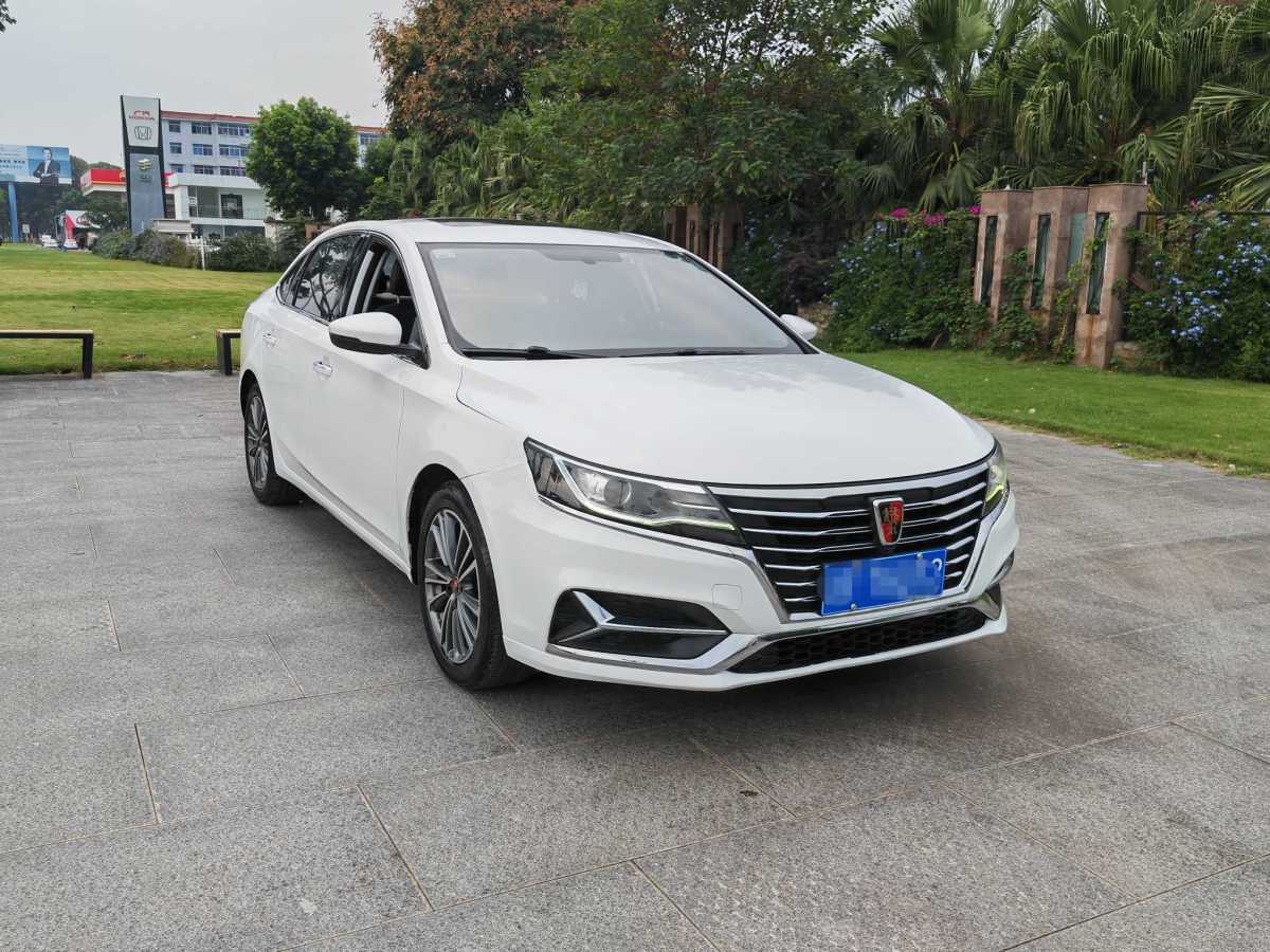 2019年10月榮威 i6  2019款 PLUS 1.6L CVT 4G互聯(lián)旗艦大贊版