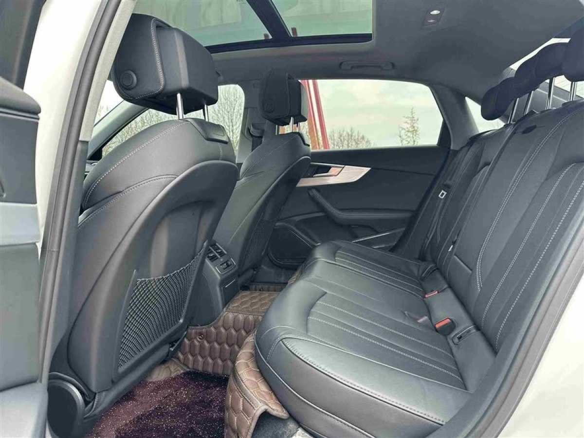 奧迪 奧迪A4L  2022款 40 TFSI 豪華動感型圖片