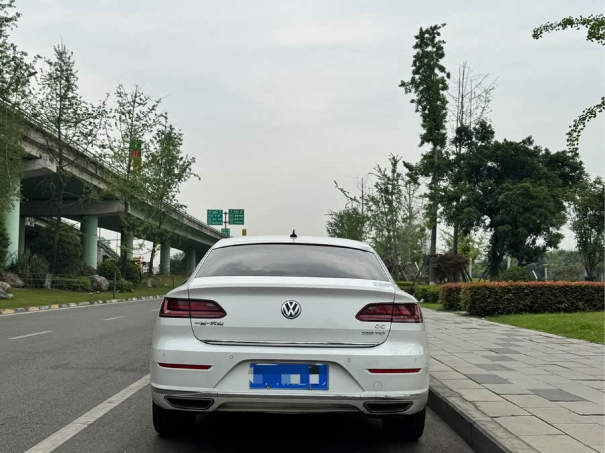 大眾 一汽-大眾CC  2019款  330TSI 魅顏版 國(guó)VI圖片