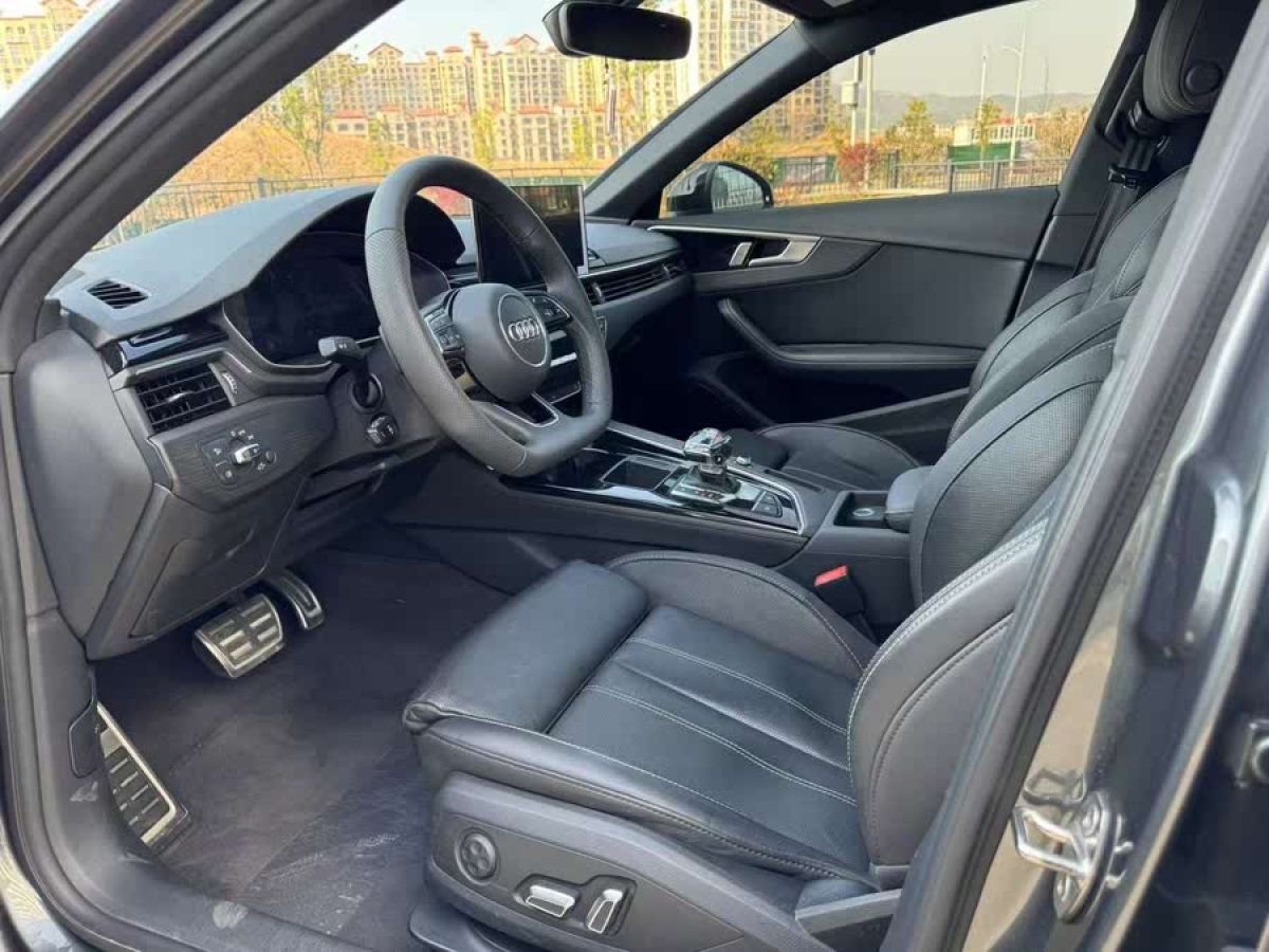 奧迪 奧迪A4L  2024款 40 TFSI 豪華動感型圖片