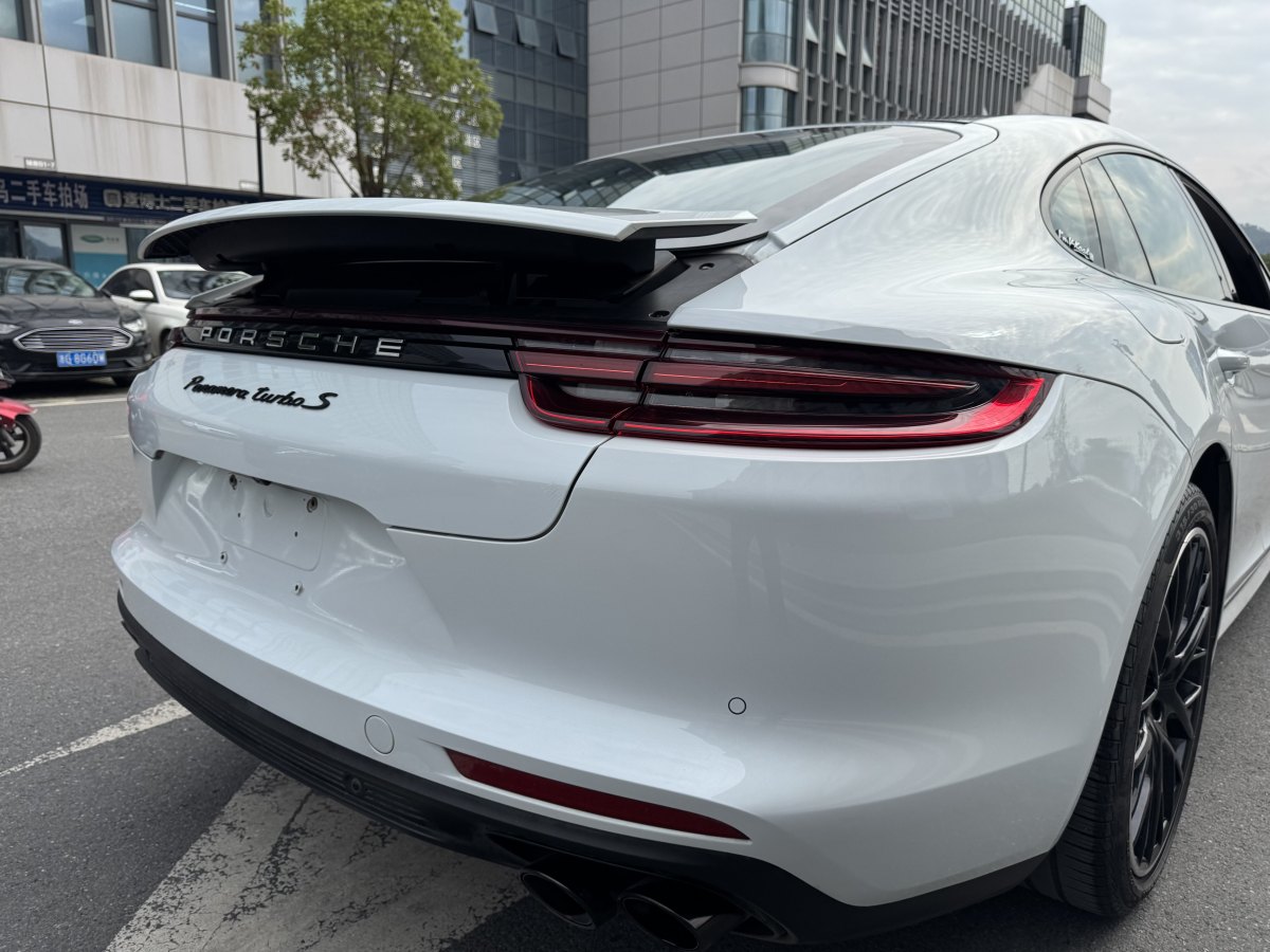 保時(shí)捷 Panamera  2014款 Panamera 3.0T圖片