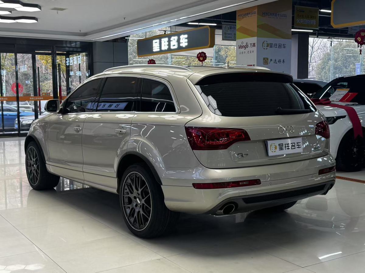 奧迪 奧迪Q7  2012款 3.0 TFSI 專(zhuān)享型(200kW)圖片