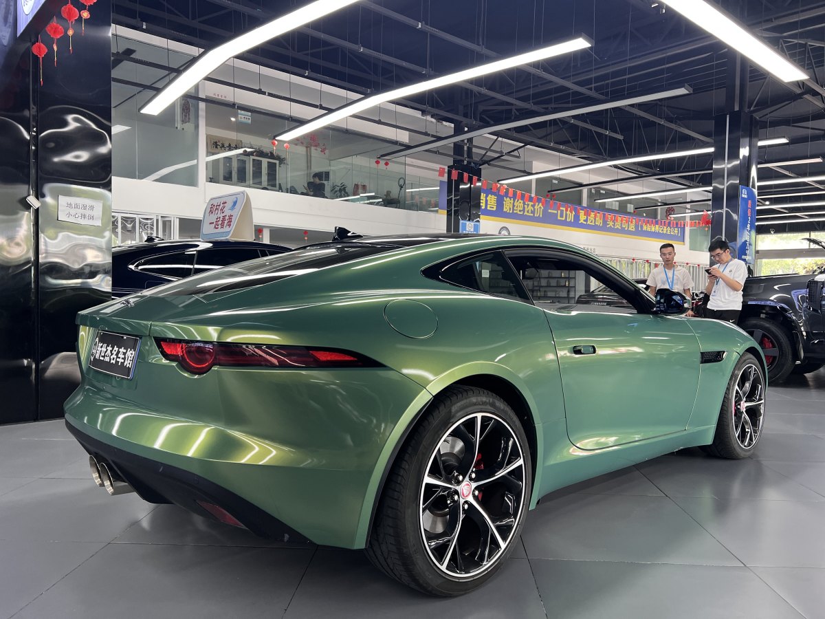 捷豹 F-TYPE  2019款 2.0T 硬頂版圖片