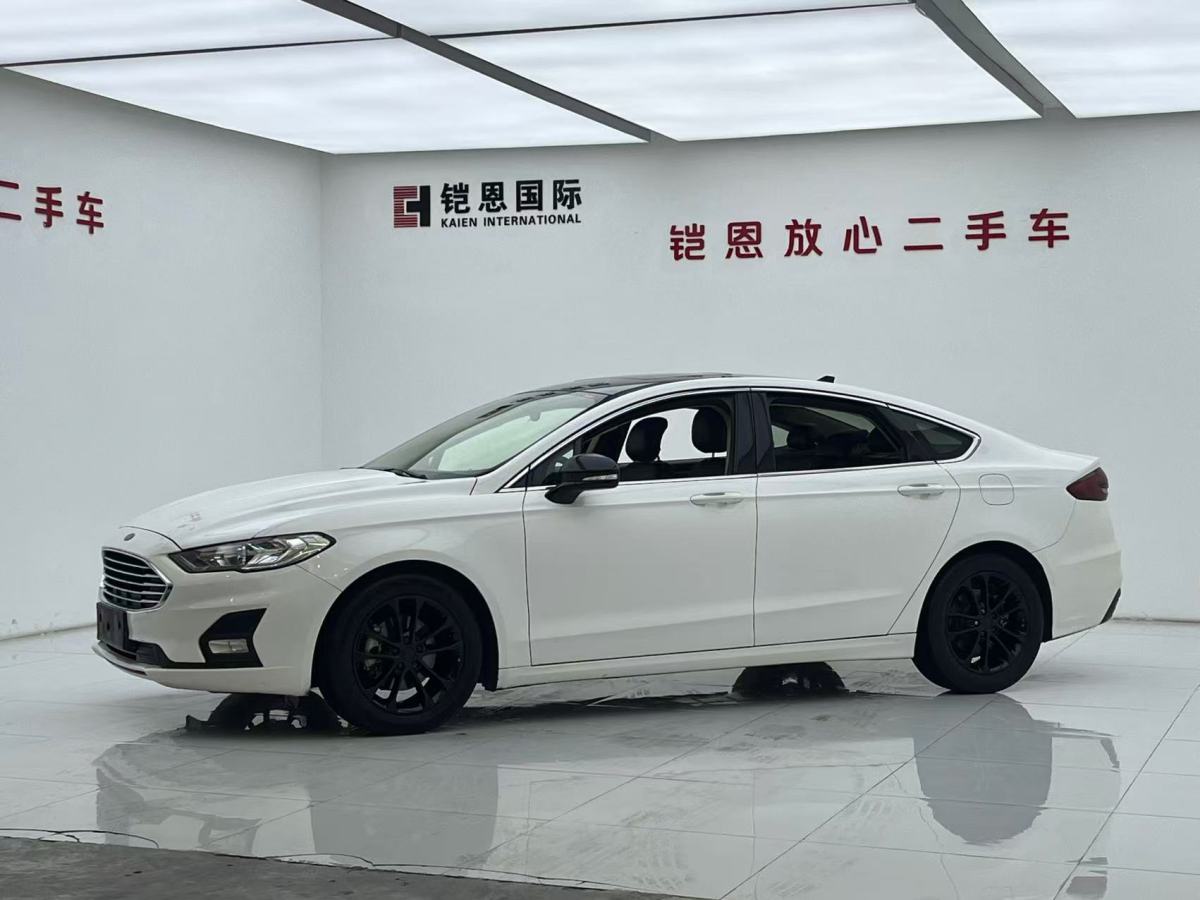 福特 蒙迪歐  2020款 EcoBoost 180 時(shí)尚型圖片