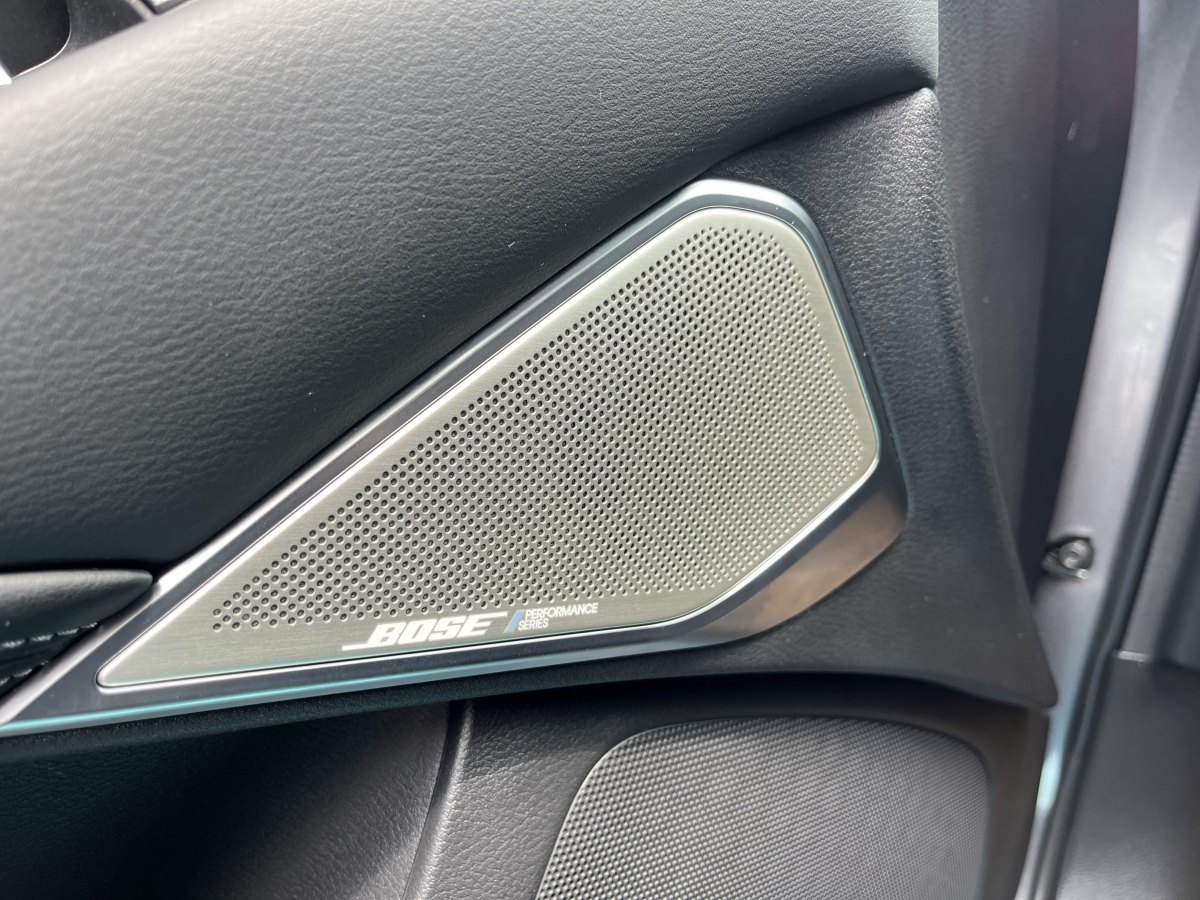英菲尼迪 Q50L  2021款 2.0T 進(jìn)享版圖片