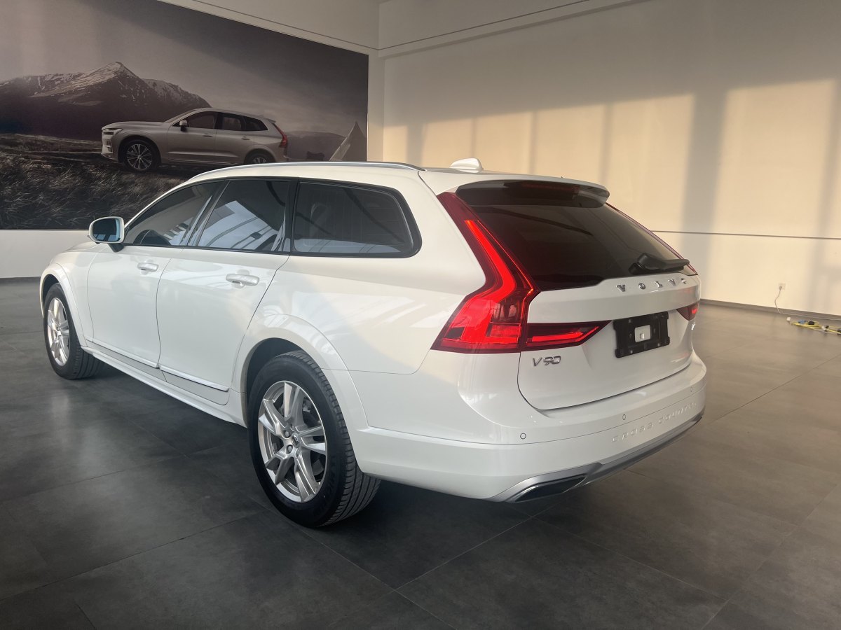 沃爾沃 V90  2019款 Cross Country T5 AWD 智遠版圖片