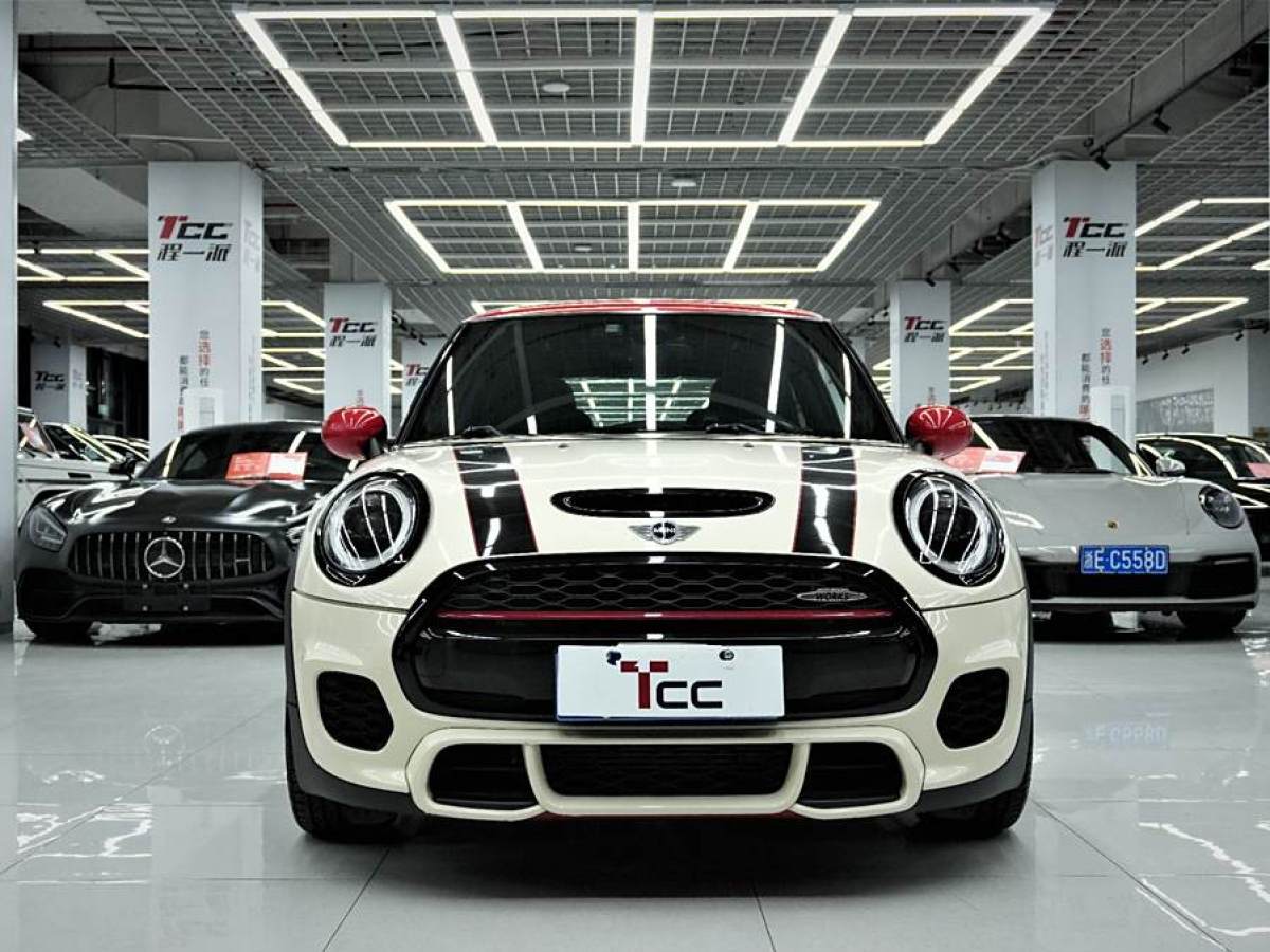 2016年11月MINI JCW  2015款 2.0T JOHN COOPER WORKS