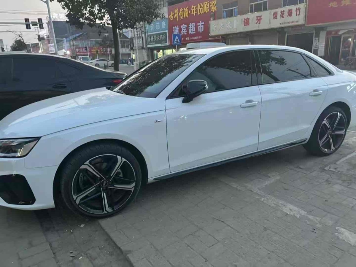 奧迪 奧迪A4L  2024款 40 TFSI 豪華動(dòng)感型圖片