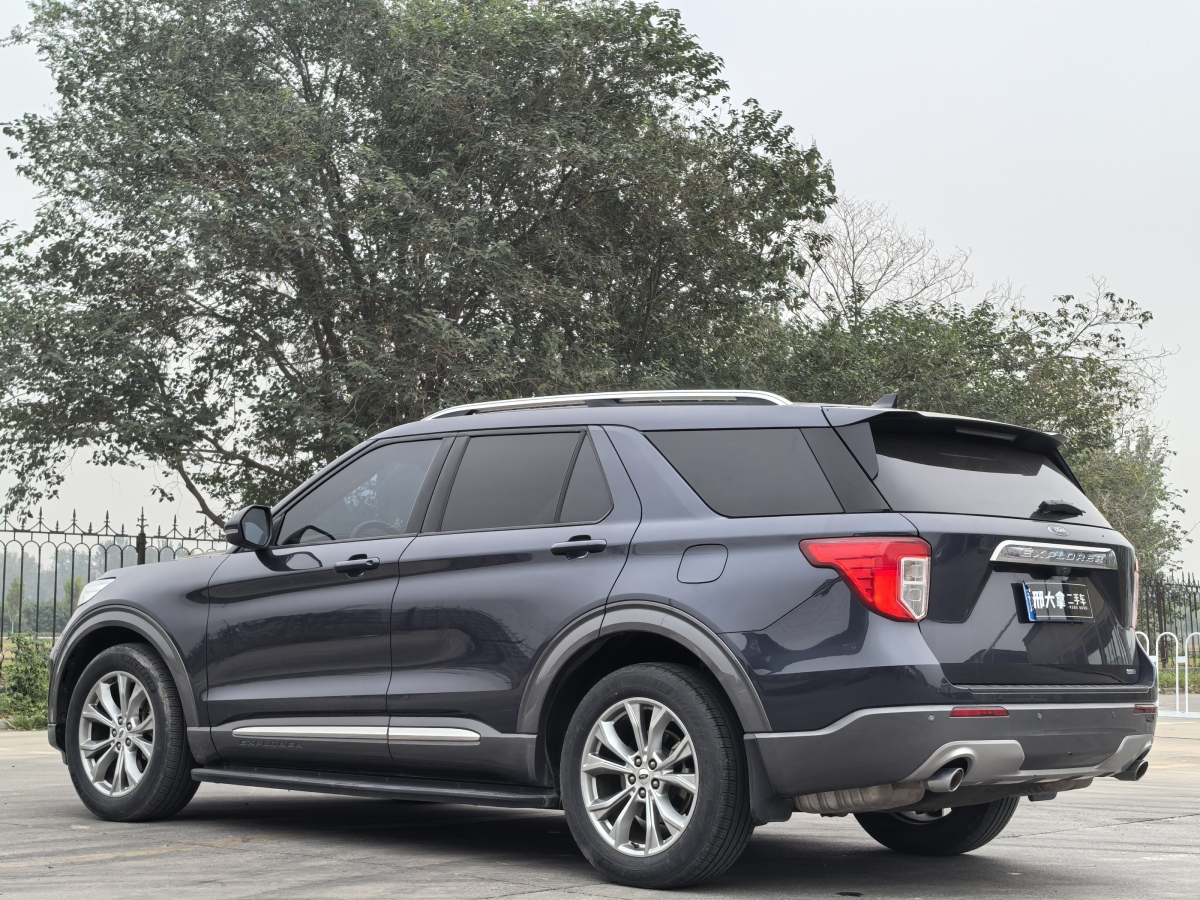 福特 探險(xiǎn)者  2020款 EcoBoost 285 四驅(qū)風(fēng)尚版 6座圖片