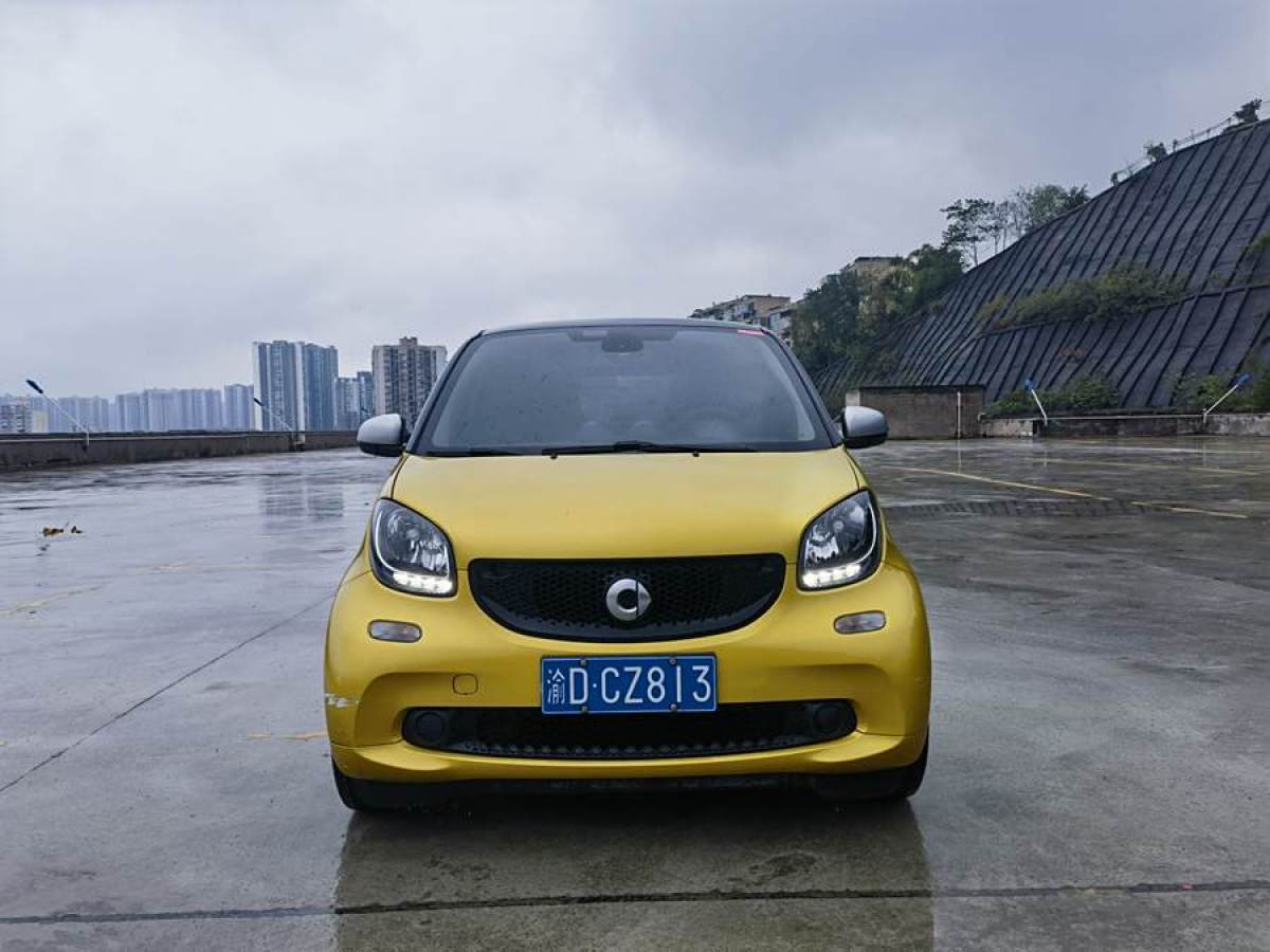 smart fortwo  2015款 1.0L 52千瓦硬頂激情版圖片