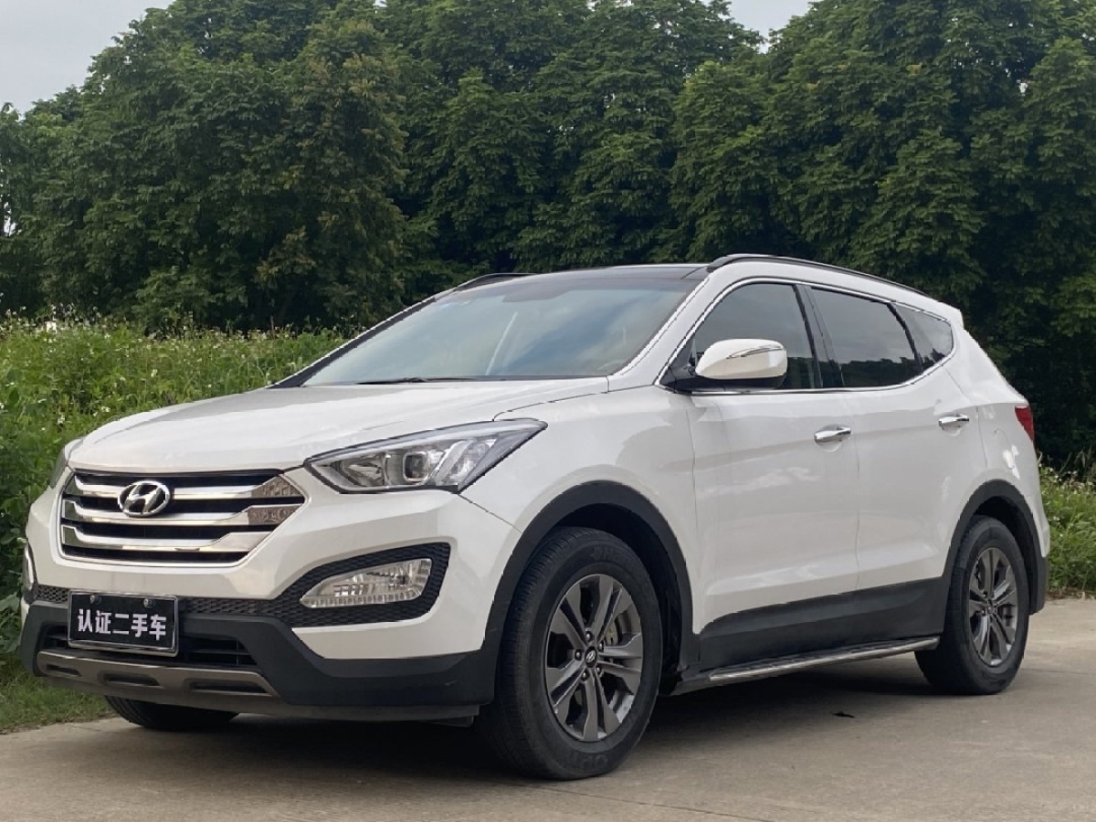 现代santafe4wD图片