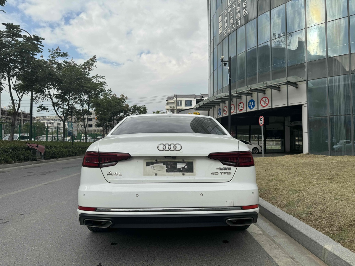 奧迪 奧迪A4L  2019款 40 TFSI 進取型 國V圖片