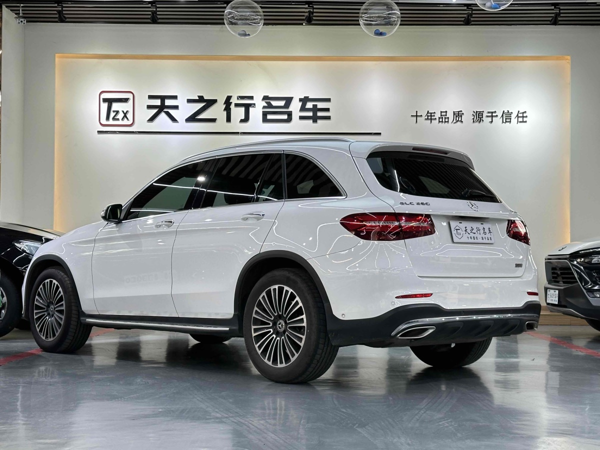 奔馳 奔馳GLC  2018款 改款 GLC 260 4MATIC 動感型圖片