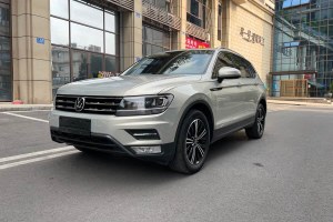 途觀L 大眾 改款 330TSI 自動(dòng)兩驅(qū)智享版