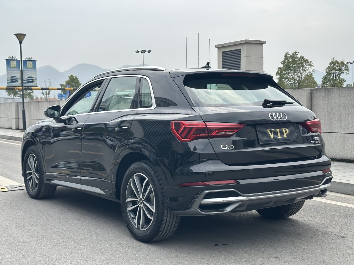 奧迪 奧迪Q3  2022款 35 TFSI 進取動感型圖片