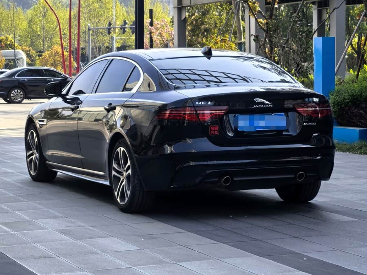 捷豹 XEL  2022款 2.0T 250PS R-DYNAMIC S進取運動版圖片